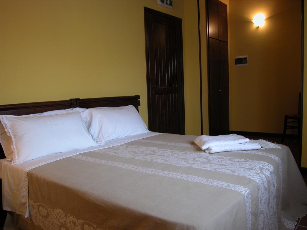 Agriturismo Casa Garello 살리체테르메 객실 사진